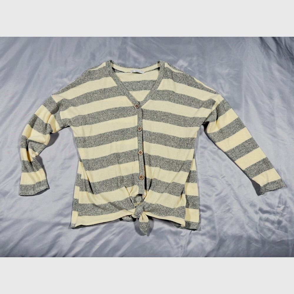 Veveret Plus Size 1XL Striped Tie Front Cardigan Grey Cream Button Down Sweater